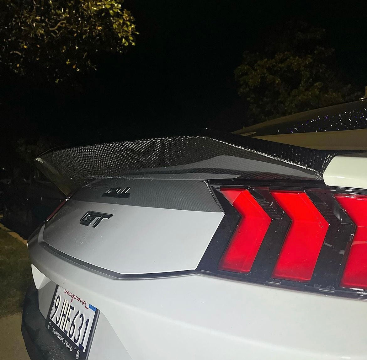 Anderson Composites 2024 FORD MUSTANG CARBON FIBER INTEGRATED DECKLID SPOILER MODULE