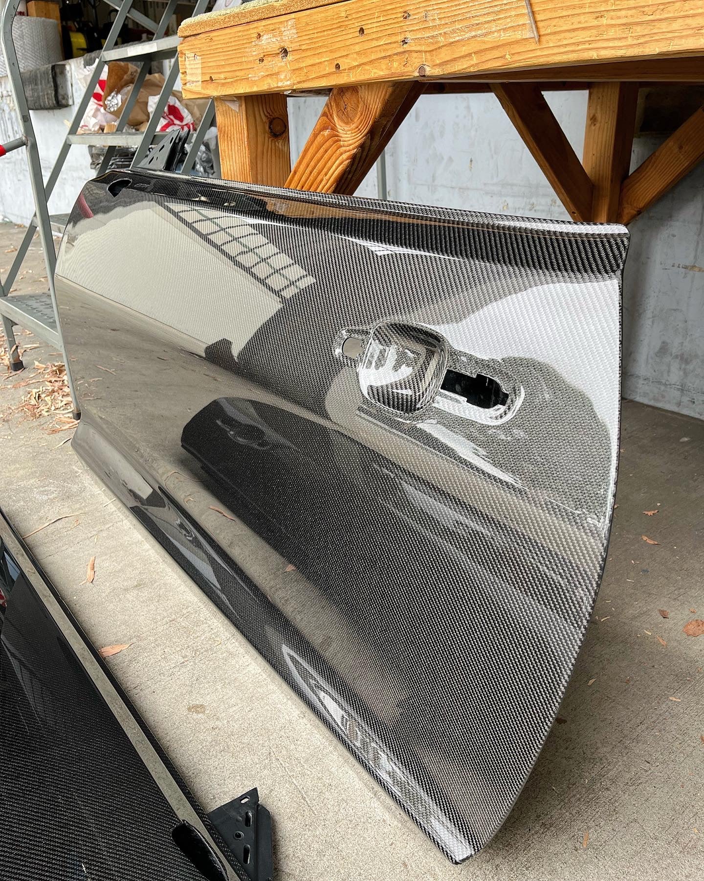 Anderson Composites 2016 - 2024 CAMARO CARBON FIBER DOORS (PAIR)