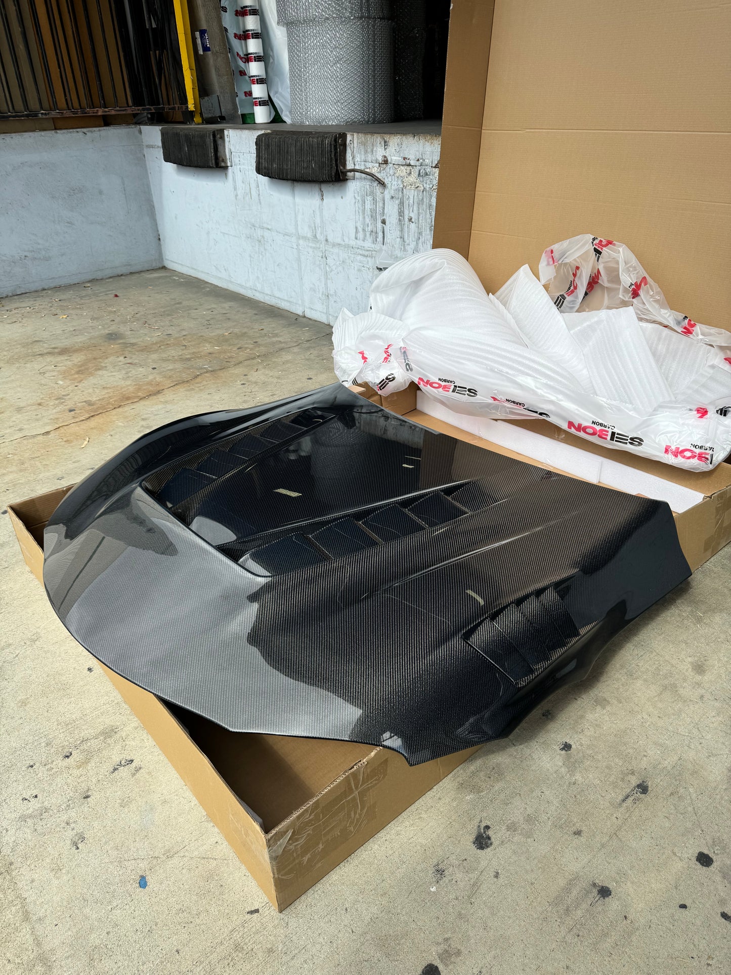 Seibon Carbon 2020-2023 TOYOTA GR SUPRA TV-STYLE DOUBLE-SIDED CARBON FIBER HOOD