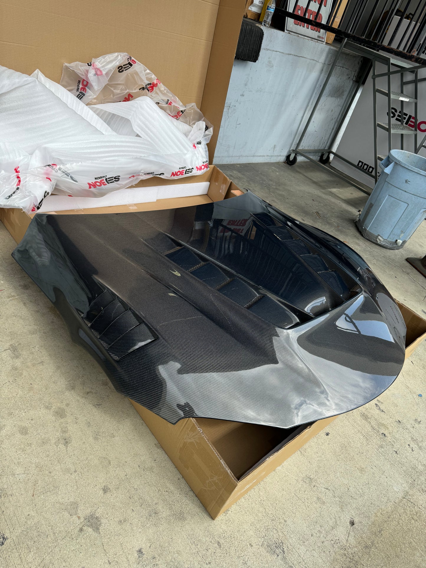 Seibon Carbon 2020-2023 TOYOTA GR SUPRA TV-STYLE DOUBLE-SIDED CARBON FIBER HOOD