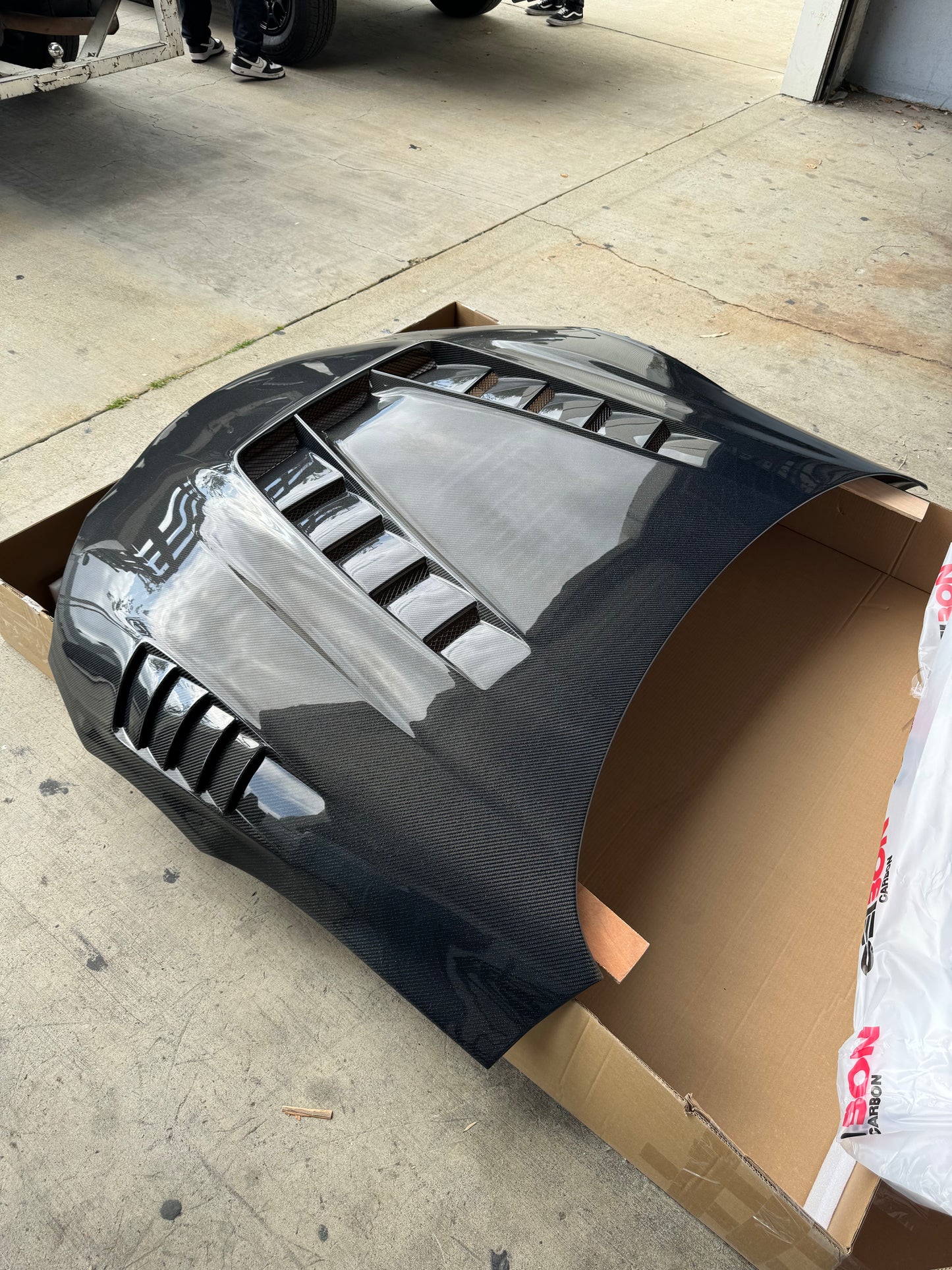 Seibon Carbon 2020-2023 TOYOTA GR SUPRA TV-STYLE DOUBLE-SIDED CARBON FIBER HOOD