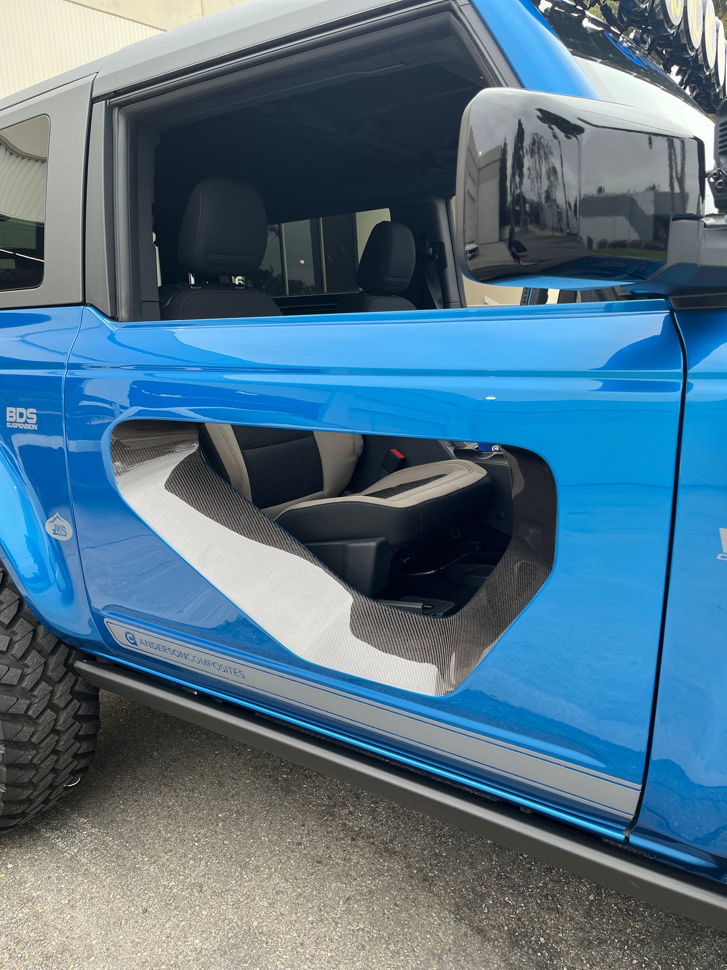 Anderson Composites 2021-2022 FORD BRONCO FIBERGLASS HALO DOORS WITH CARBON FIBER INSERTS (2-DOOR)