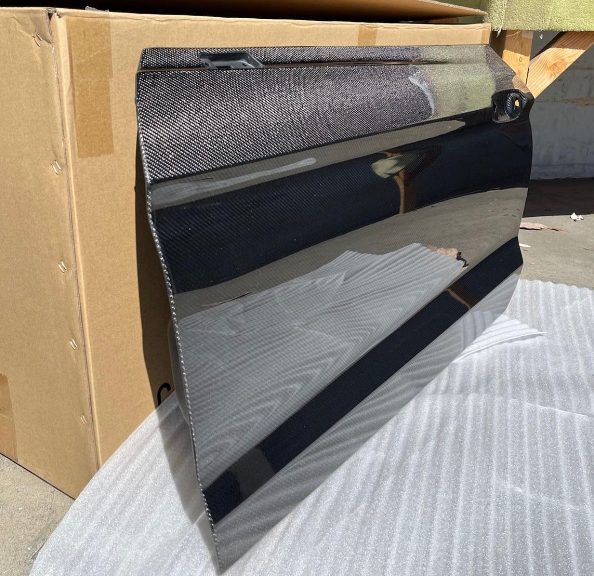 2015 - 2023 CARBON FIBER MUSTANG DOORS (PAIR)