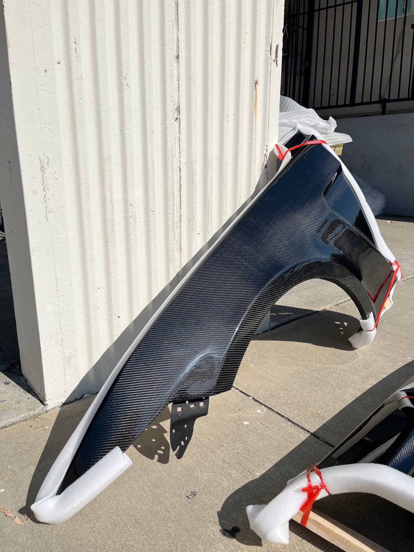 Anderson Composites 2018-2023 FORD MUSTANG GT350 STYLE CARBON FIBER FENDERS (PAIR)