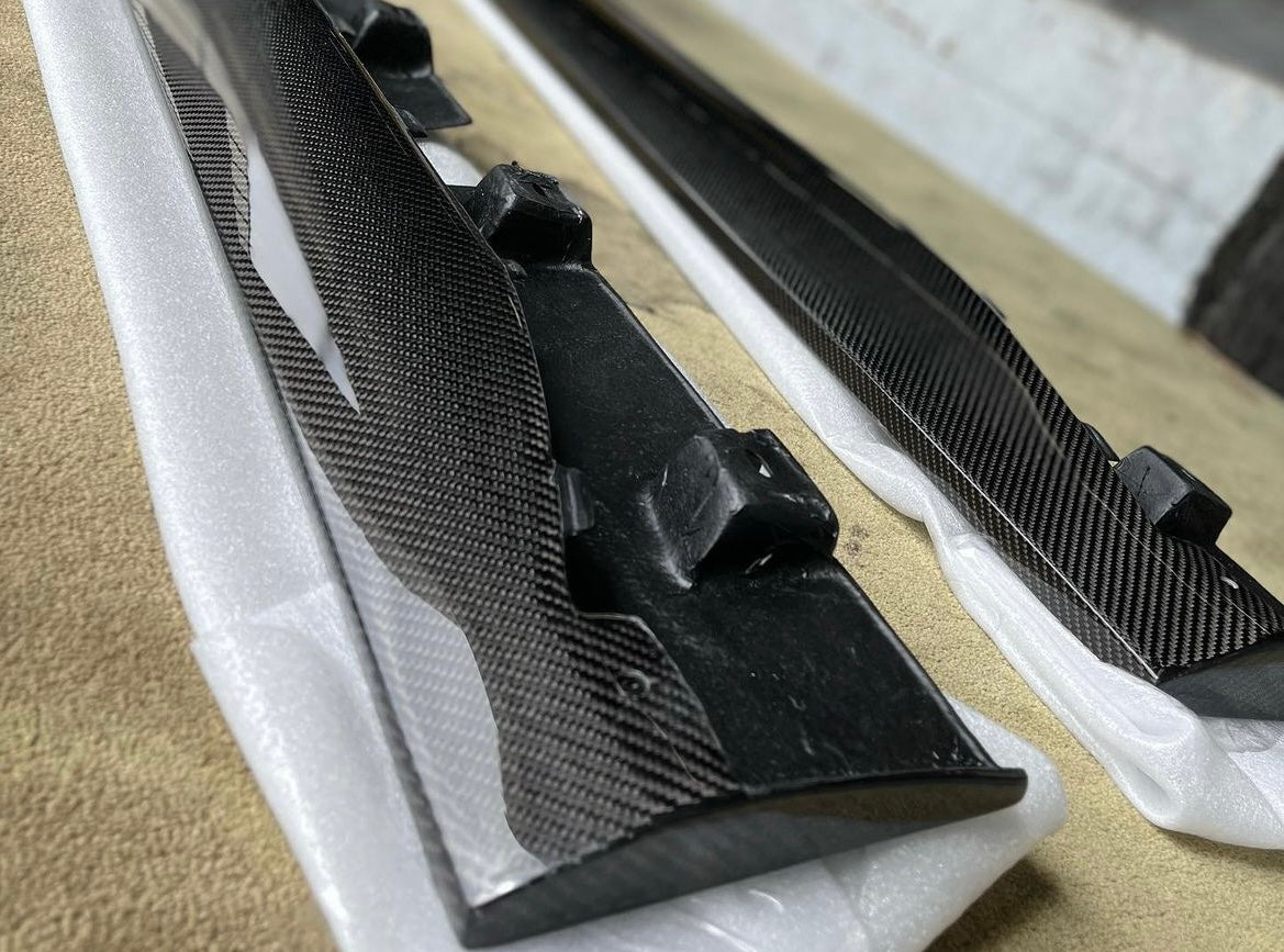 Anderson Composites 2015 - 2023 MUSTANG CARBON FIBER TYPE-AR SIDE ROCKER PANEL SPLITTERS (PAIR)