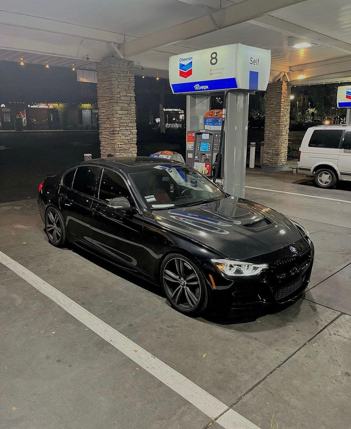 SEIBON CARBON 2012-2020 BMW F30 3 SERIES / F32 4 SERIES VS-STYLE CARBON FIBER HOOD