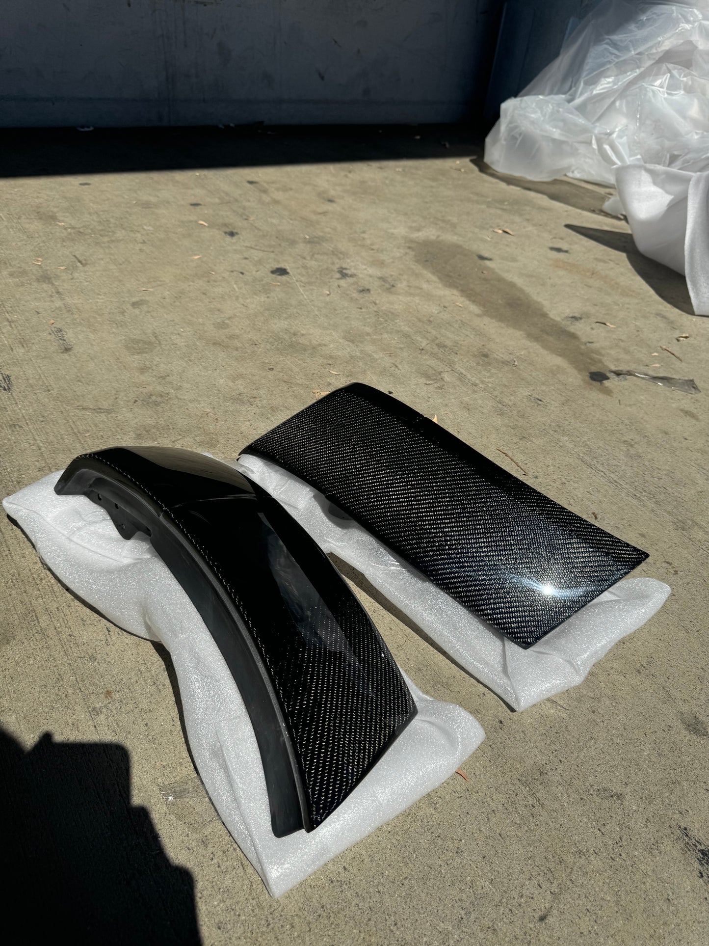 Anderson Composites 2018 - 2023 DODGE CHALLENGER HELLCAT WIDEBODY/DEMON/REDEYE CARBON FIBER REAR FENDER FLARE EXTENSIONS