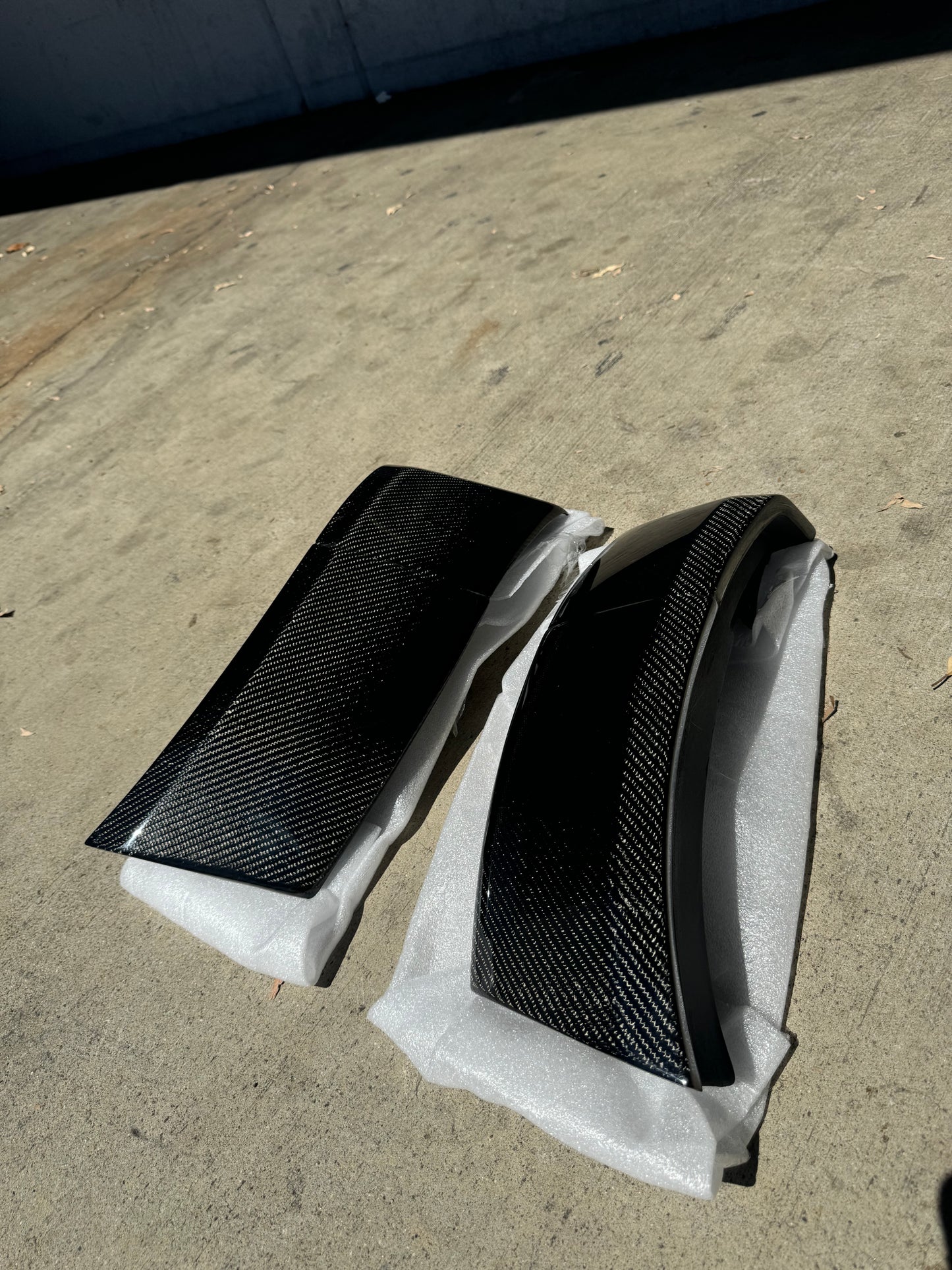 Anderson Composites 2018 - 2023 DODGE CHALLENGER HELLCAT WIDEBODY/DEMON/REDEYE CARBON FIBER REAR FENDER FLARE EXTENSIONS