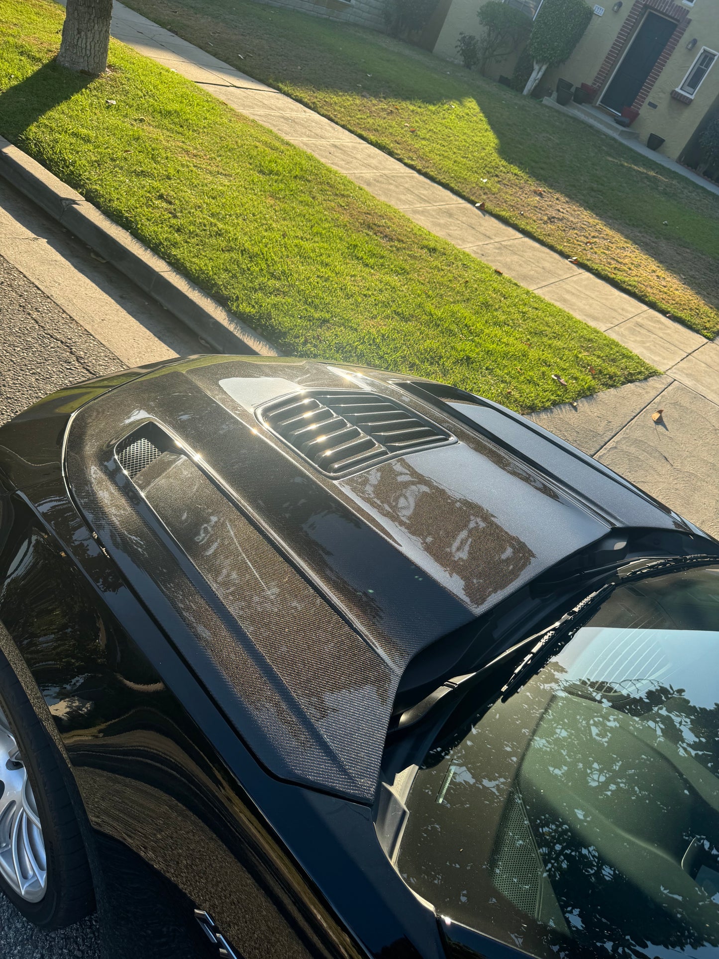 Anderson Composites 2016-2024 CHEVROLET CAMARO SS TYPE-T2 DOUBLE SIDED CARBON FIBER HOOD