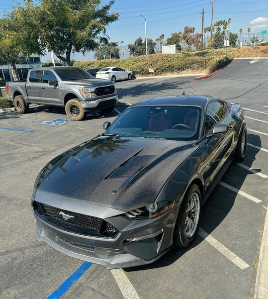 2018-2023 FORD MUSTANG TYPE-SA DOUBLE SIDED CARBON FIBER HEAT EXTRACTOR HOOD