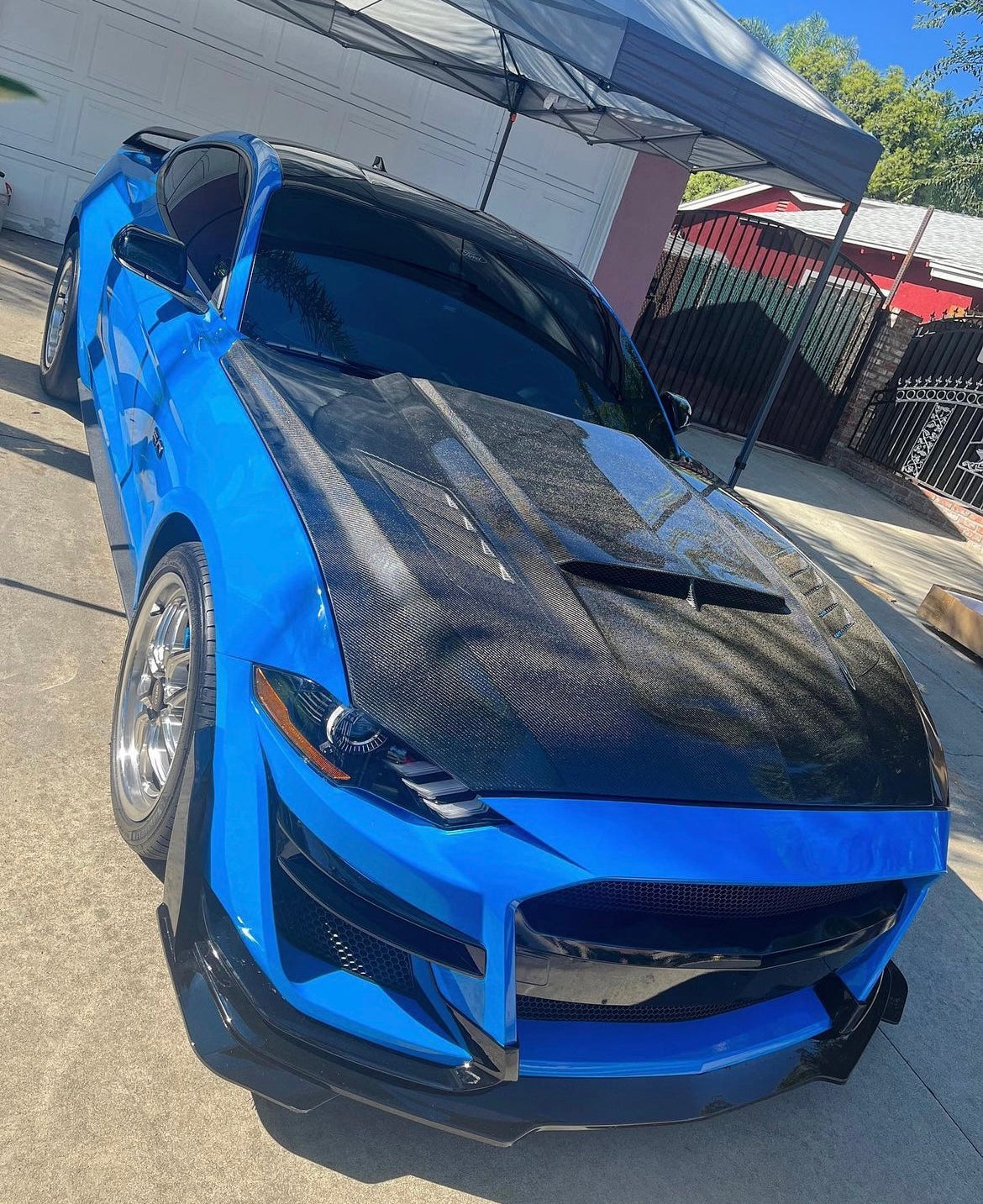 Anderson Composites 2018-2023 FORD MUSTANG RAM AIR DOUBLE SIDED CARBON FIBER HOOD