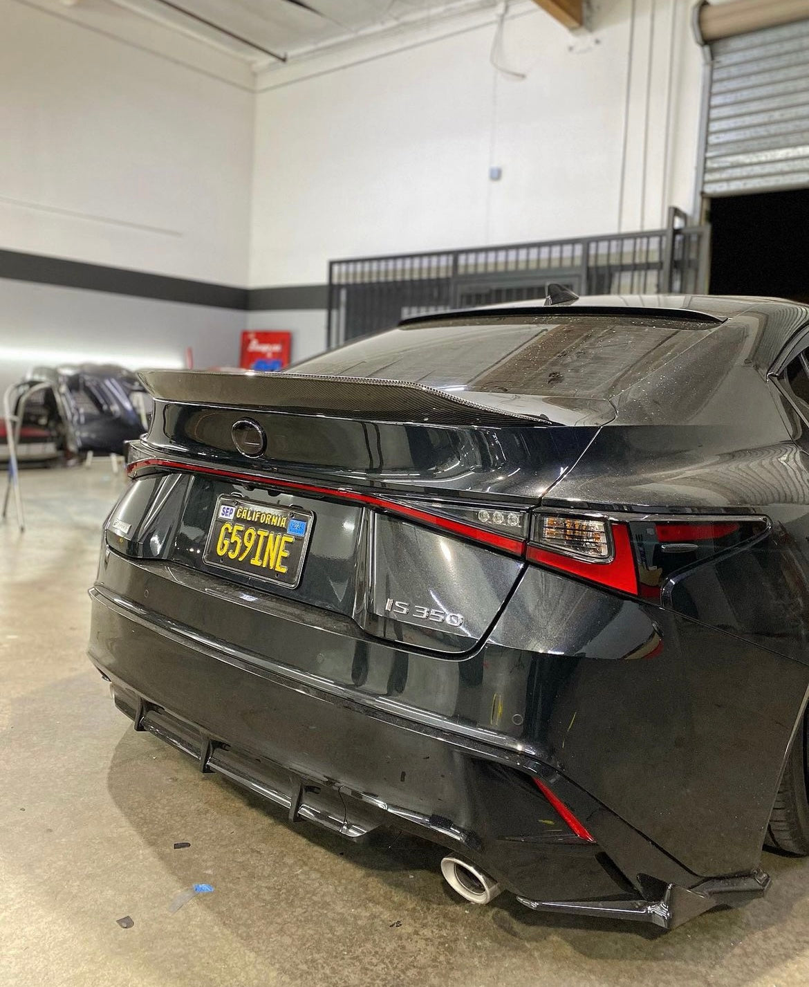 Seibon Carbon 2021-2023 Lexus IS300 / IS350 F Sport / IS500 TT-Style Carbon Fiber Rear Spoiler