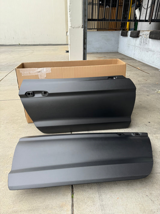 Anderson Composites 2015 - 2023 MUSTANG DRY CARBON FIBER DOORS (PAIR)