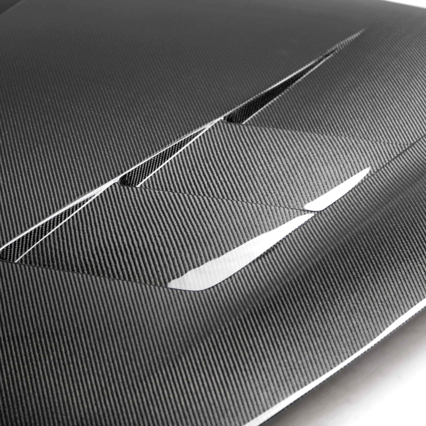 SEIBON CARBON 2018-2023 Kia Stinger TS-Style Carbon Fiber Hood