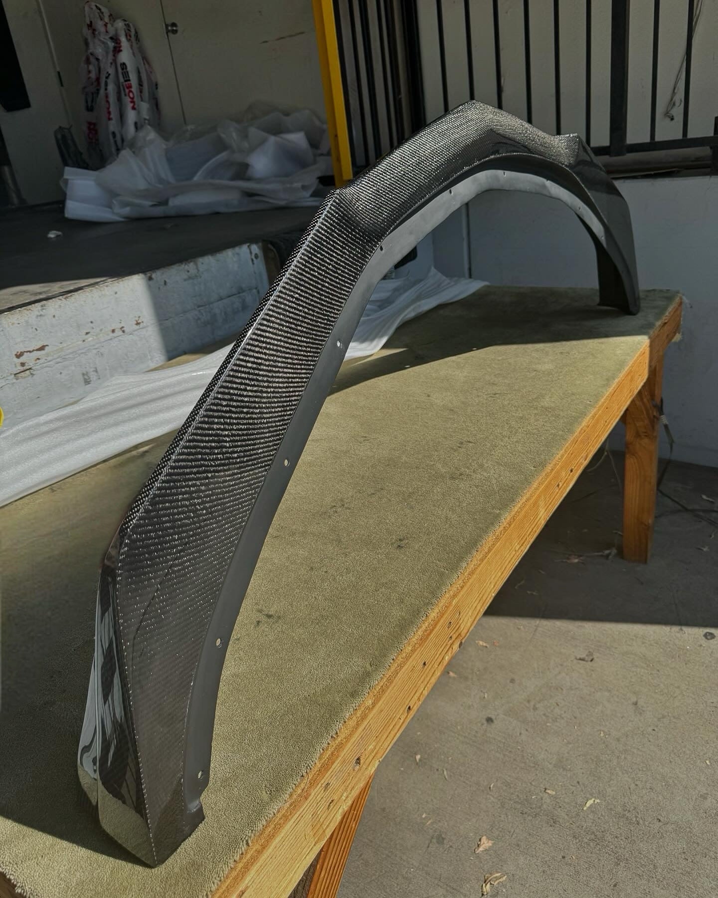 Anderson Composites 2016 - 2024 CAMARO SS TYPE-AZ CARBON FIBER FRONT CHIN SPOILER