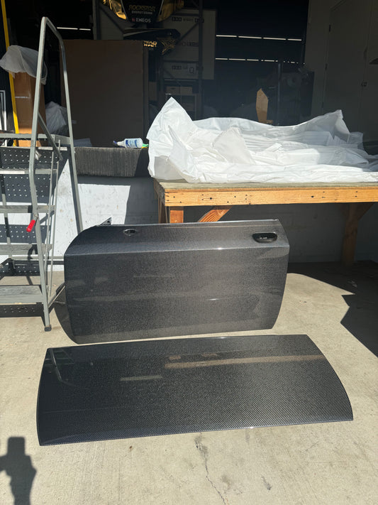 2015 - 2023 DODGE CHALLENGER CARBON FIBER DOORS (PAIR)