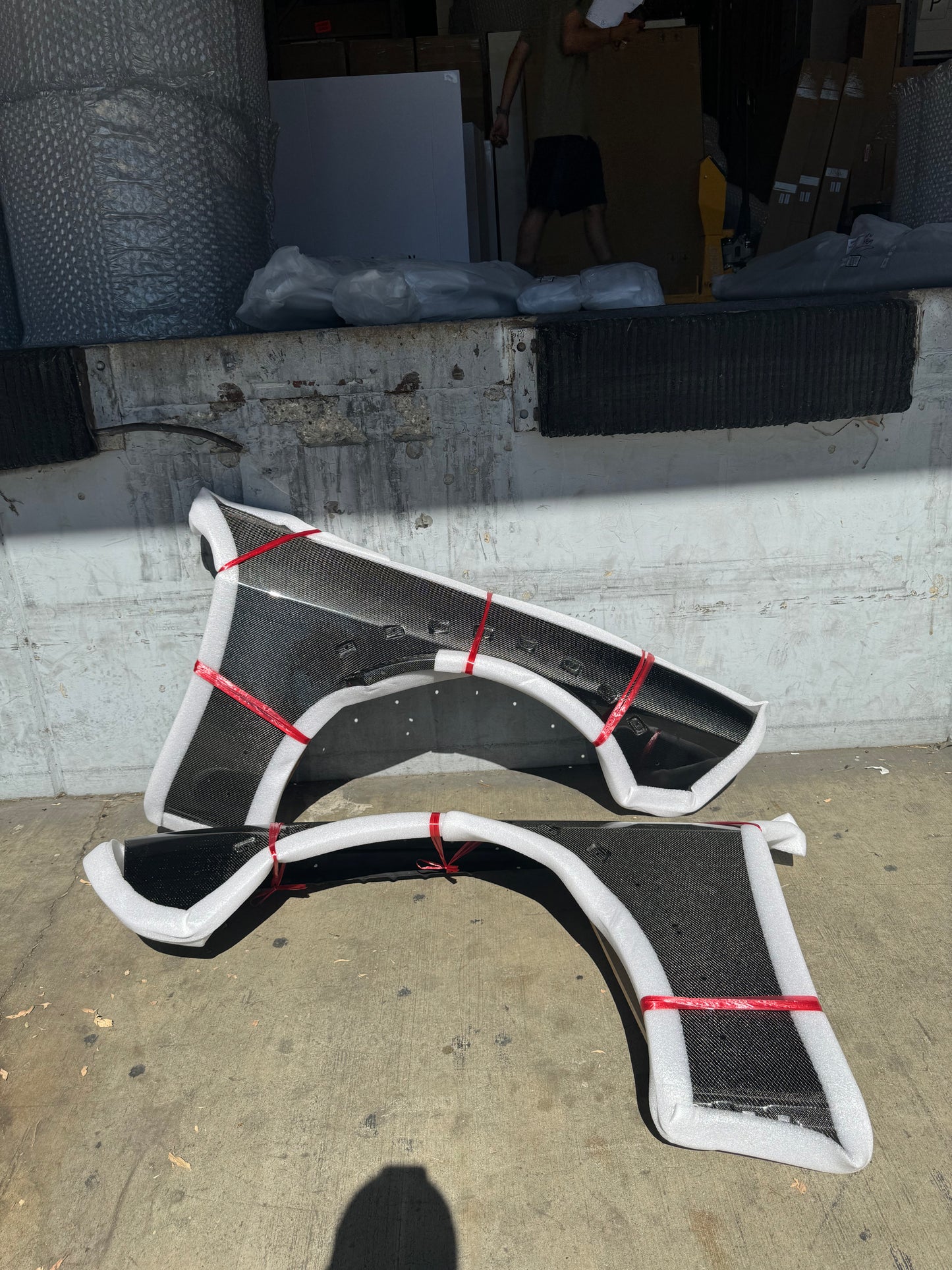 Anderson Composites 2018-2023 DODGE CHALLENGER HELLCAT WIDEBODY/DEMON/REDEYE CARBON FIBER FRONT FENDERS (PAIR)