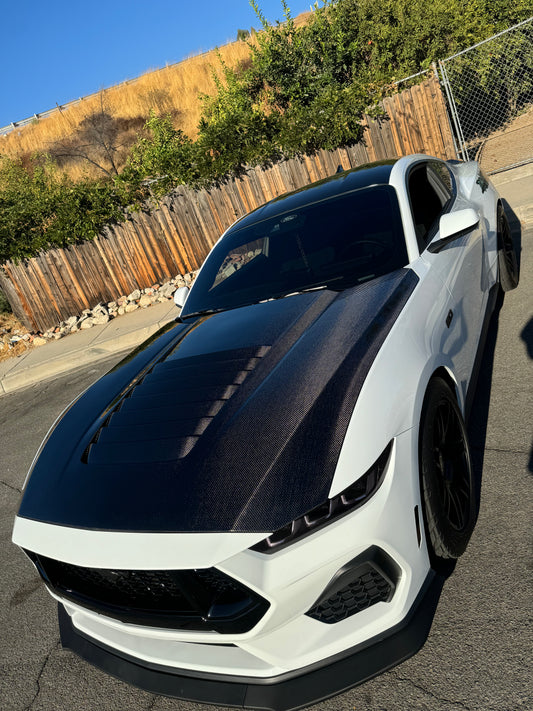 Anderson Composites 2024 FORD MUSTANG TYPE-GT5 DOUBLE-SIDED CARBON FIBER HOOD