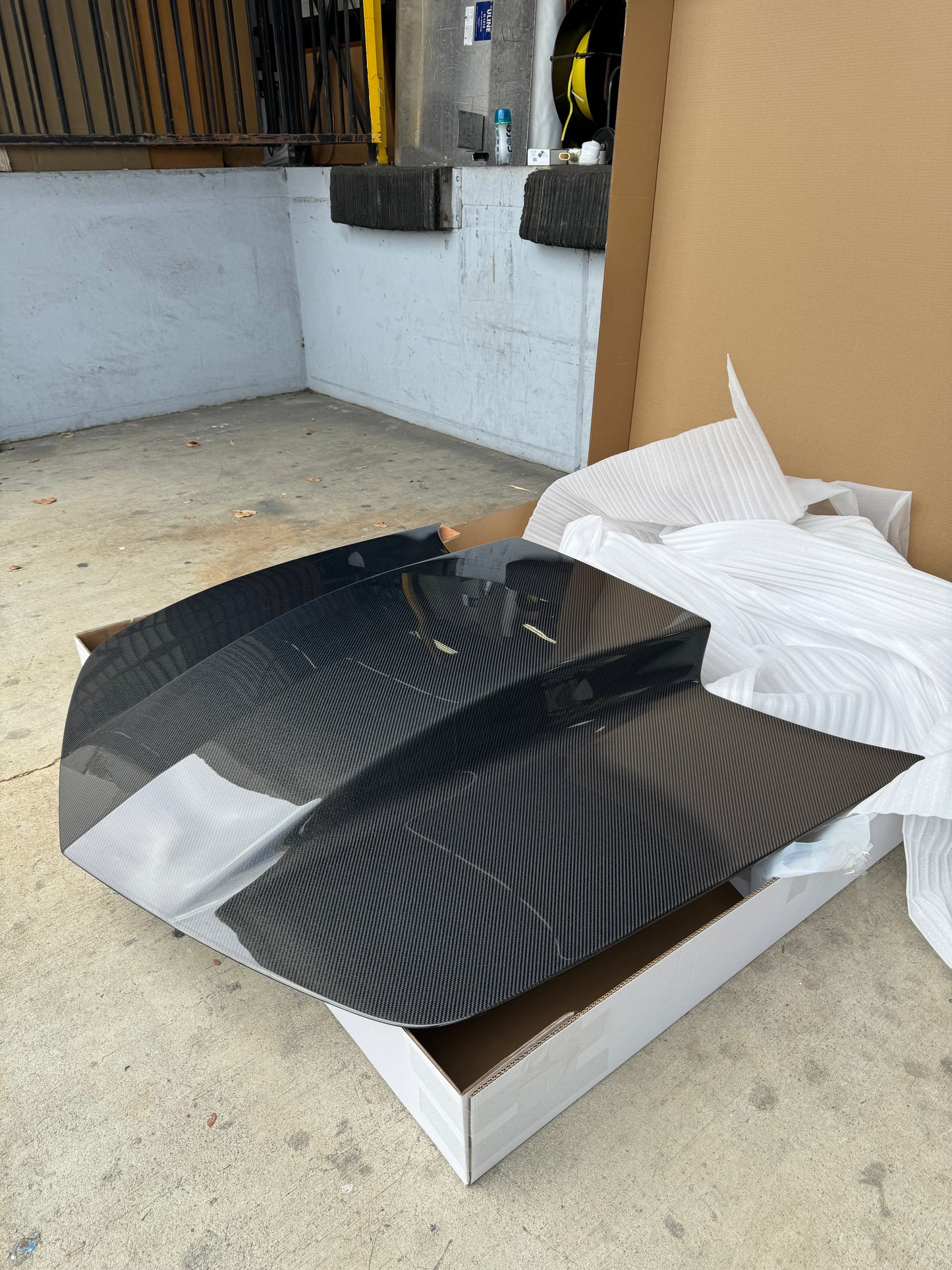 Anderson Composites 2010 - 2015 CAMARO TYPE-COPO CARBON FIBER COWL HOOD