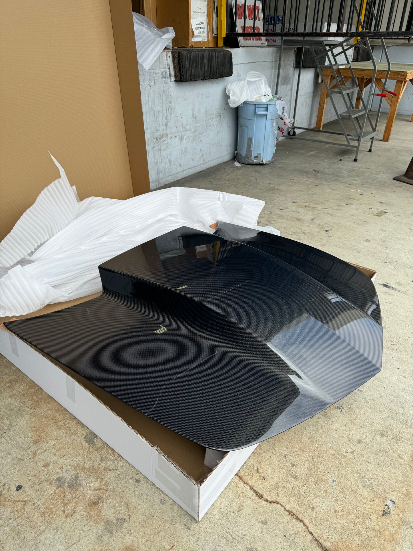 Anderson Composites 2010 - 2015 CAMARO TYPE-COPO CARBON FIBER COWL HOOD