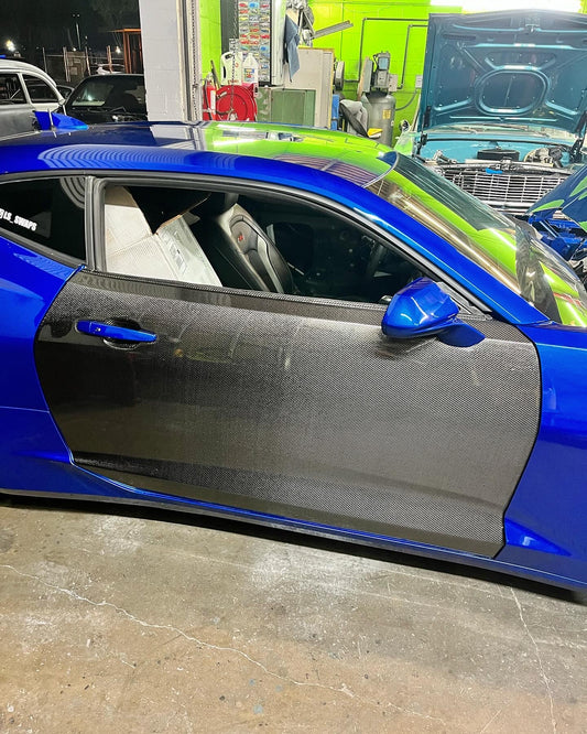 Anderson Composites 2016 - 2024 CAMARO CARBON FIBER DOORS (PAIR)