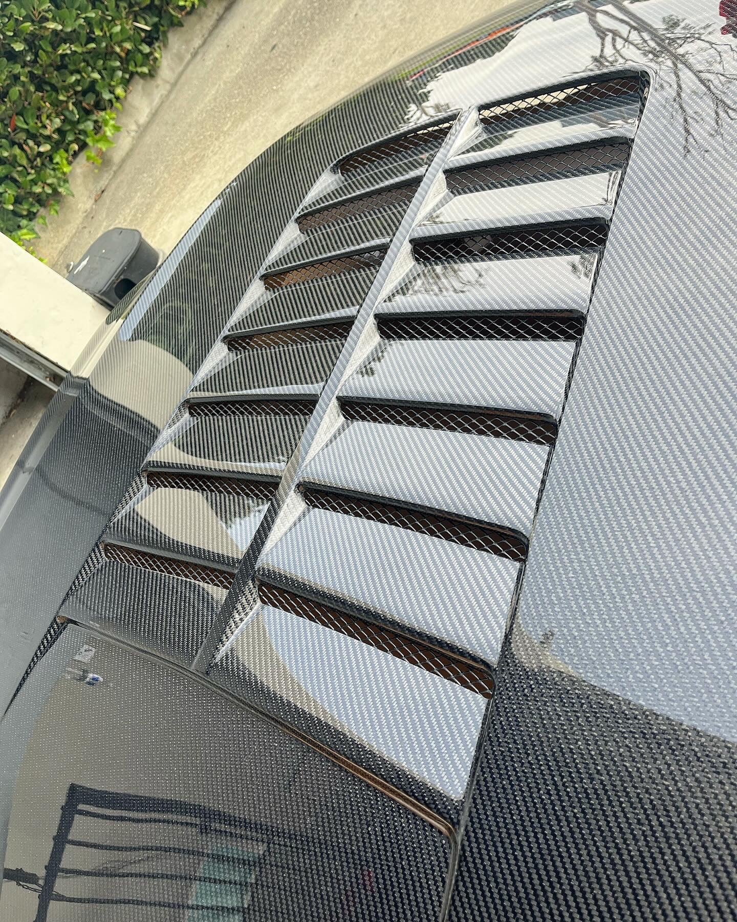 Anderson Composites 2018-2023 FORD MUSTANG DOUBLE SIDED TYPE-GT5 CARBON FIBER HOOD