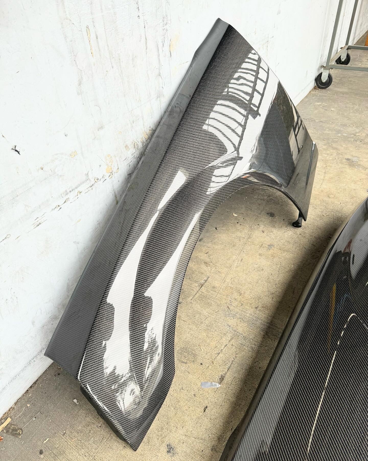 Anderson Composites 2010-2015 CAMARO OEM-STYLE CARBON FIBER FENDERS (PAIR)