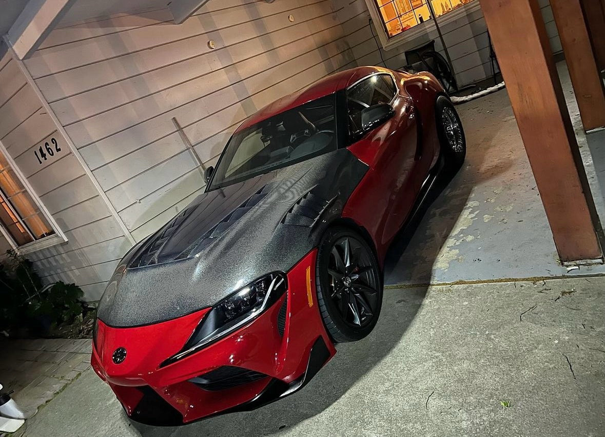 Seibon Carbon 2020-2023 TOYOTA GR SUPRA TV-STYLE DOUBLE-SIDED CARBON FIBER HOOD