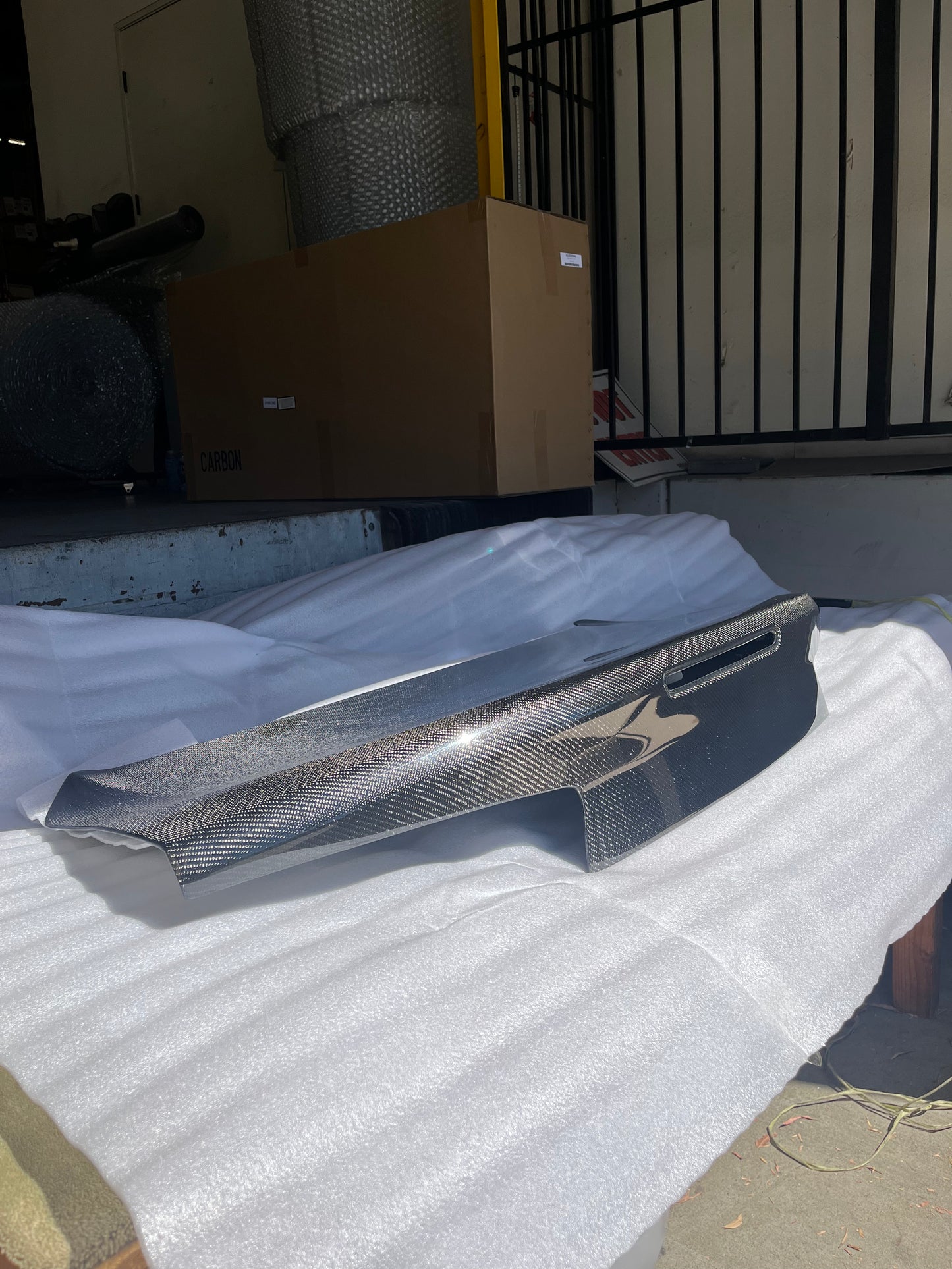 Anderson Composites 2016-2024 CAMARO TYPE-OE DOUBLE SIDED CARBON FIBER DECKLID