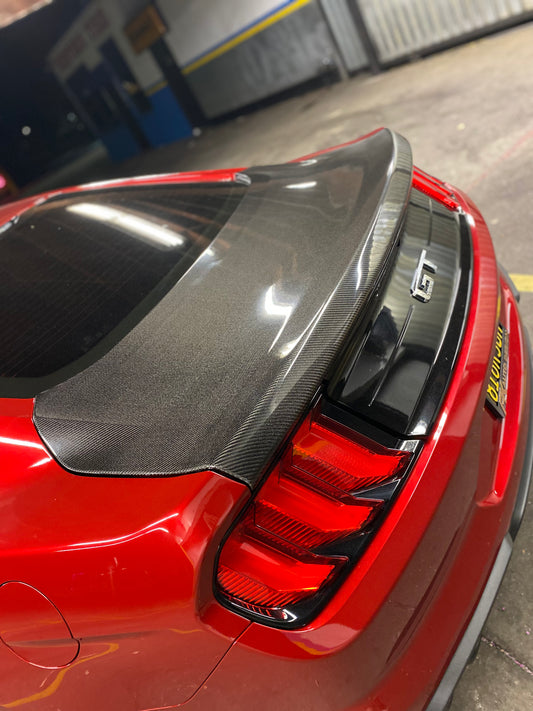 2015 - 2023 MUSTANG DOUBLE SIDED CARBON FIBER TYPE-OE DECKLID