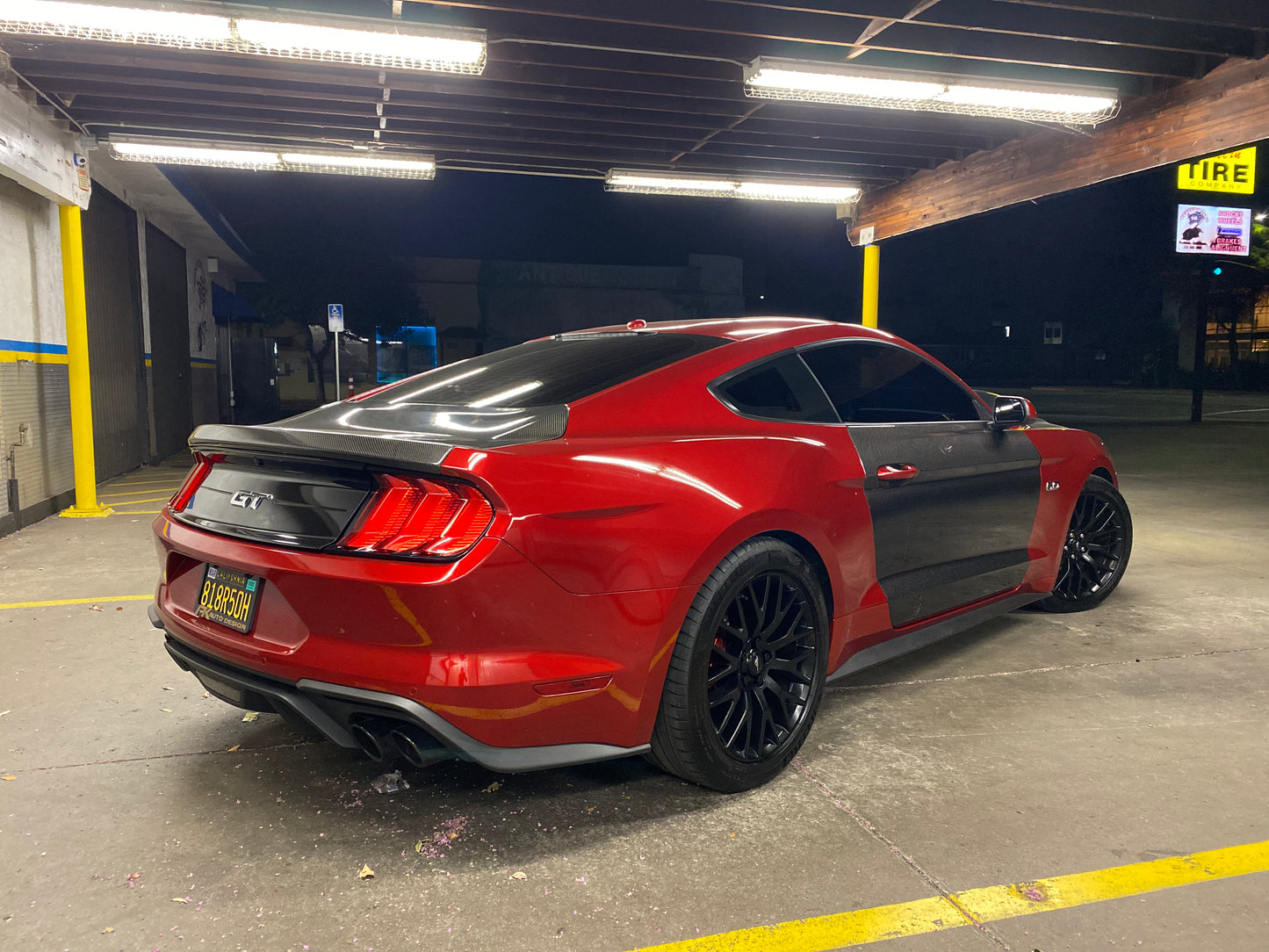 2015 - 2023 MUSTANG DOUBLE SIDED CARBON FIBER TYPE-OE DECKLID