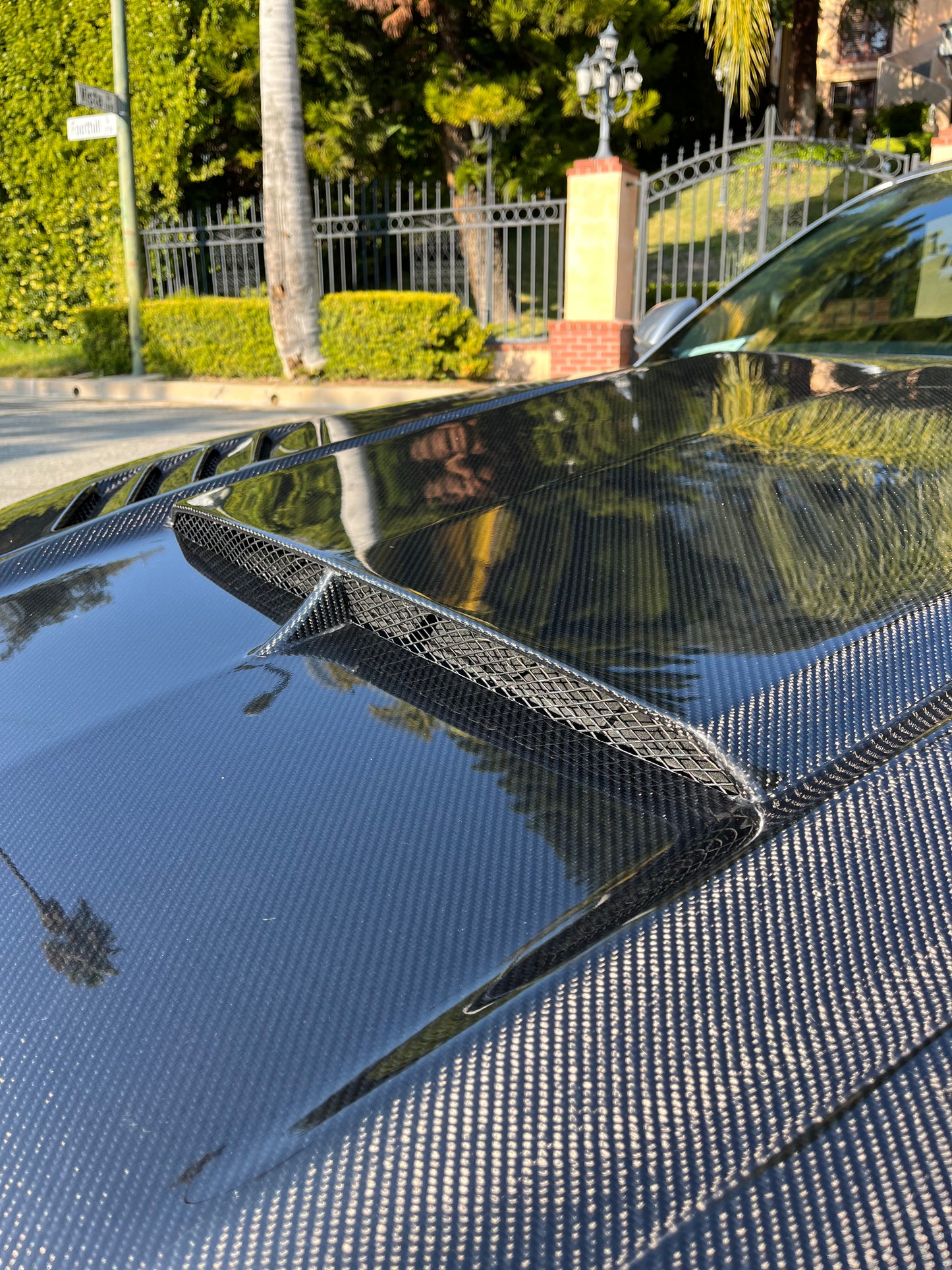Anderson Composites 2018-2023 FORD MUSTANG RAM AIR DOUBLE SIDED CARBON FIBER HOOD