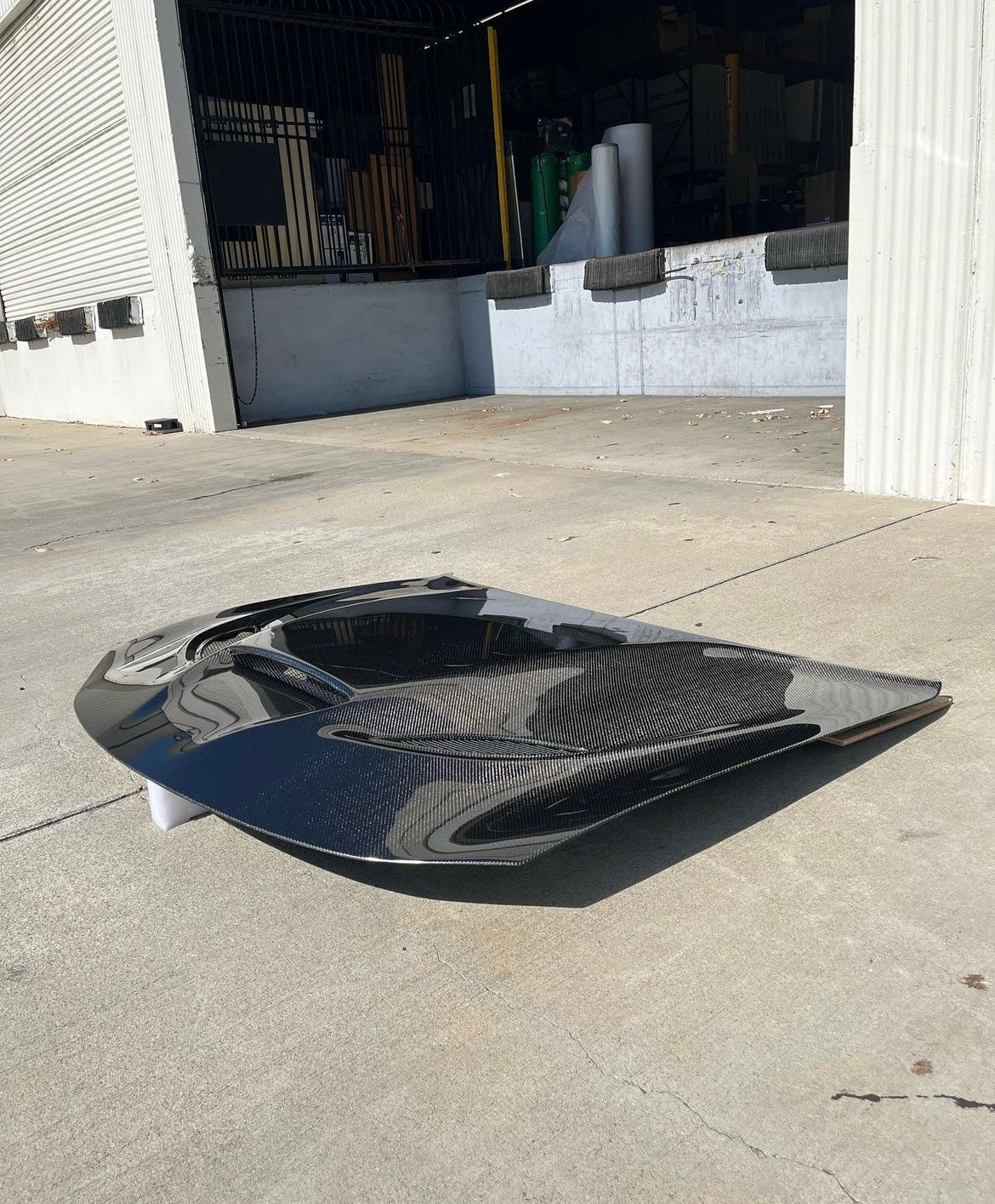 2015 - 2023 DODGE CHARGER HELLCAT TYPE-OE CARBON FIBER HOOD