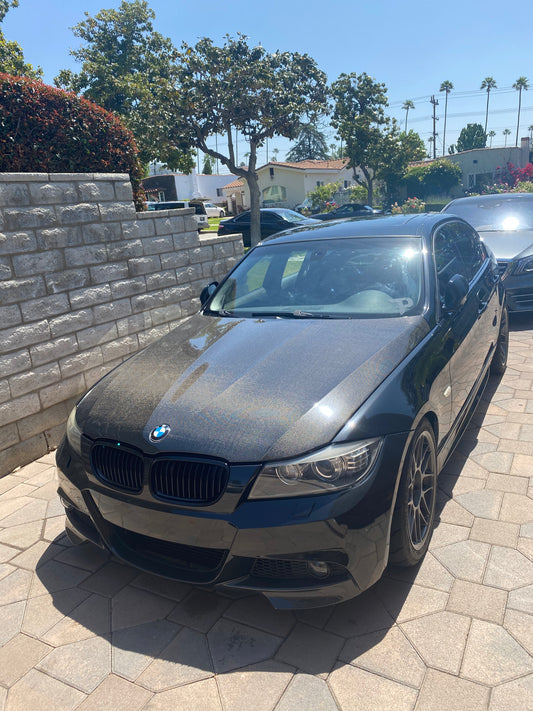 SEIBON CARBON 2009-2011 BMW E90 3 SERIES SEDAN OEM-STYLE CARBON FIBER HOOD
