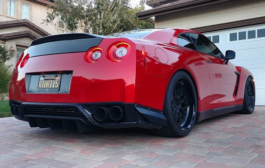 SEIBON CARBON C-STYLE CARBON FIBER TRUNK LID FOR 2009-2024 NISSAN GT-R