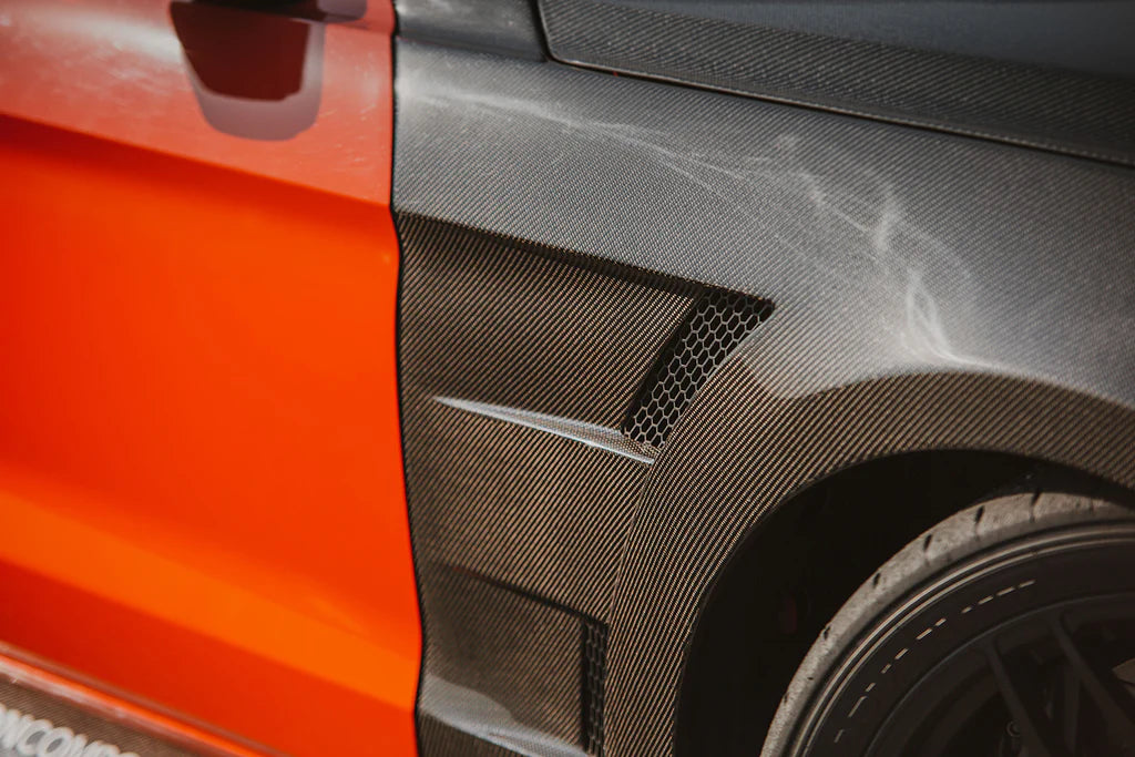 Anderson Composites 2015 - 2017 MUSTANG CARBON FIBER TYPE-AT FRONT FENDERS (PAIR)