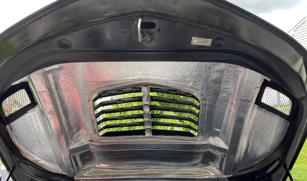 Anderson Composites 2016-2024 CHEVROLET CAMARO SS TYPE-T2 DOUBLE SIDED CARBON FIBER HOOD