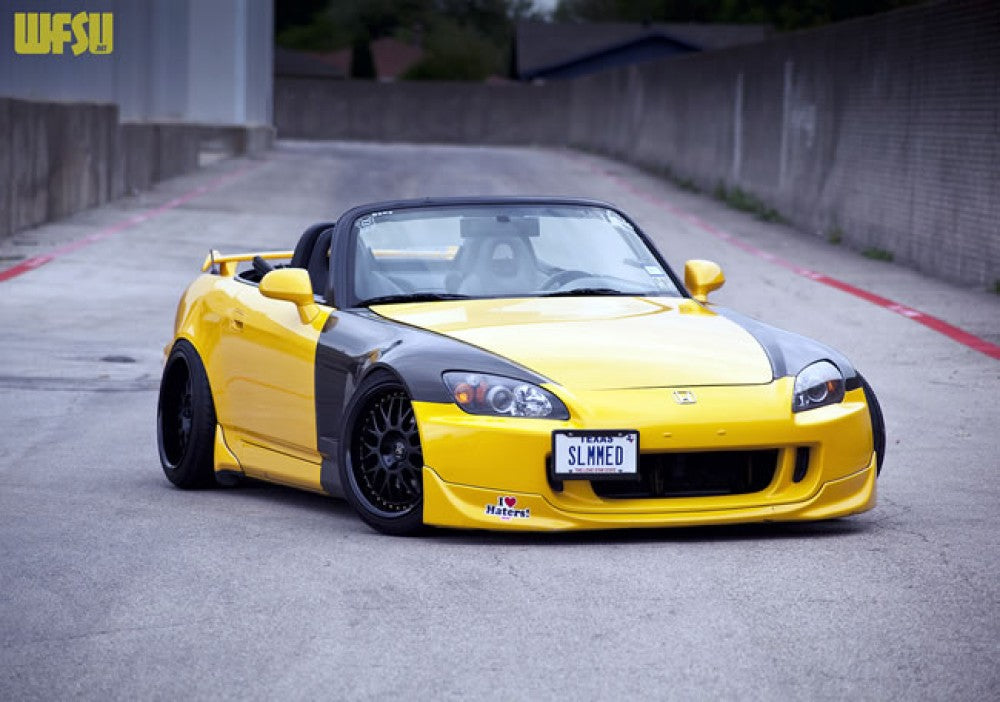 Seibon Carbon 2000-2009 HONDA S2000 CARBON FIBER FENDERS (10MM WIDER) (PAIR)
