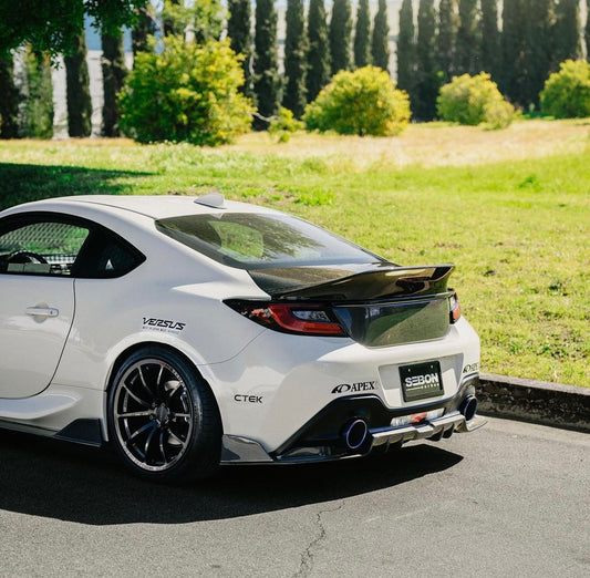 Seibon Carbon 2022-2023 TOYOTA GR86 / SUBARU BRZ C-STYLE CARBON FIBER TRUNK LID