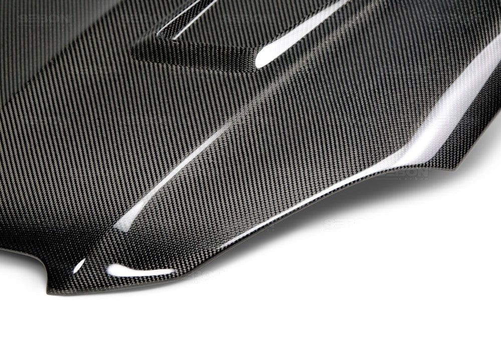SEIBON CARBON 2012-2015 MERCEDES-BENZ AMG C 63 GT-STYLE CARBON FIBER HOOD